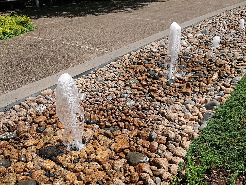 街中の涼しいスポット